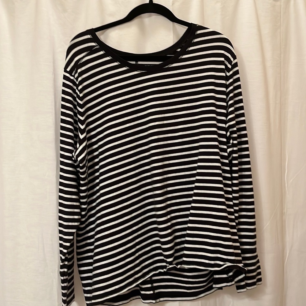 Ana stripped top